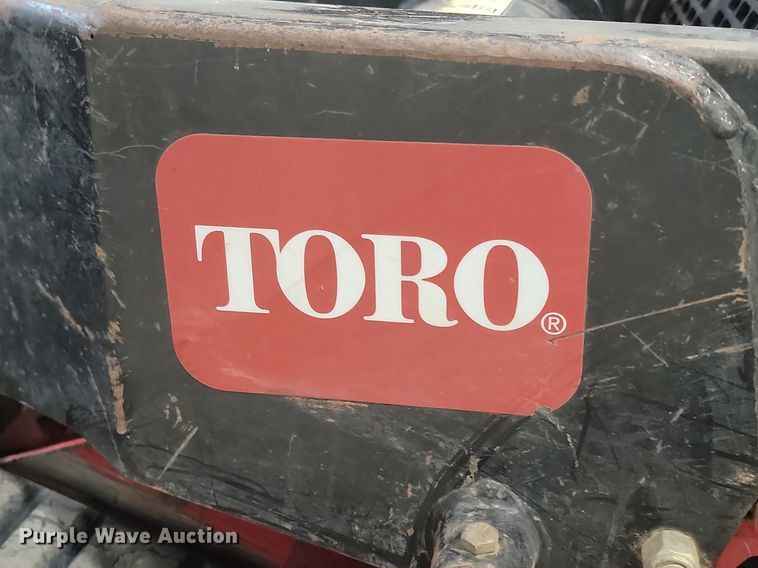 image for item LA9647 2013 Toro Dingo 22324 TX525 compact utility loader