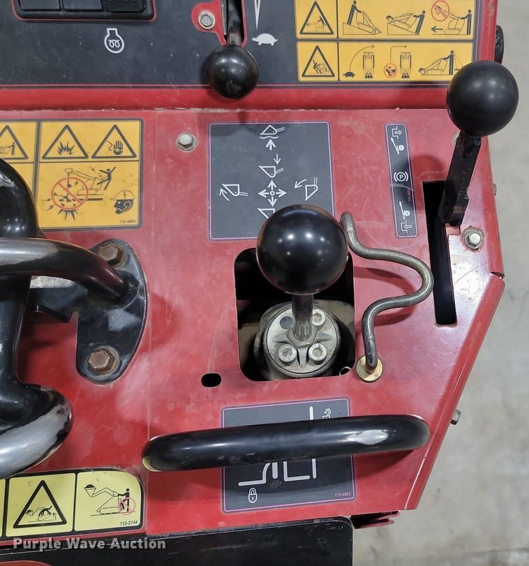 image for item LA9647 2013 Toro Dingo 22324 TX525 compact utility loader