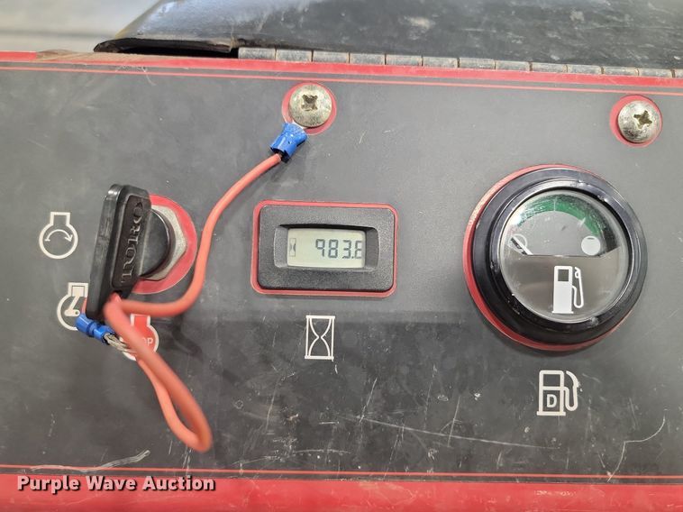 image for item LA9647 2013 Toro Dingo 22324 TX525 compact utility loader