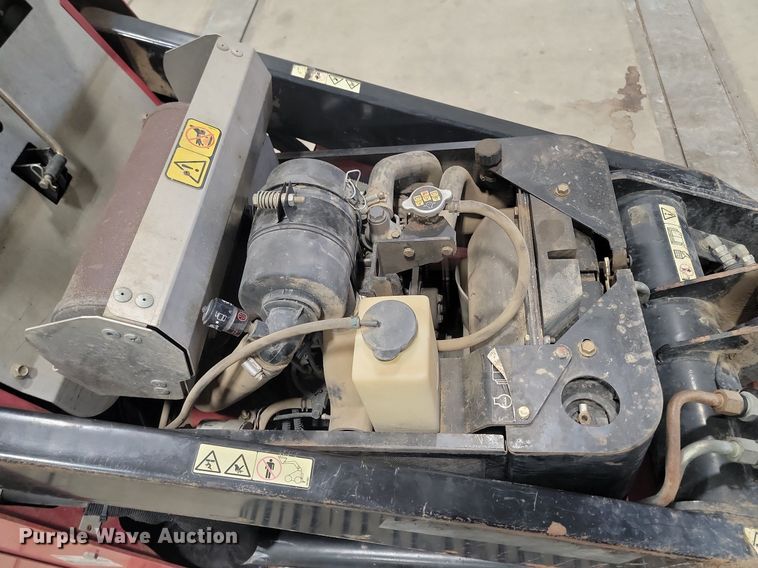 image for item LA9647 2013 Toro Dingo 22324 TX525 compact utility loader