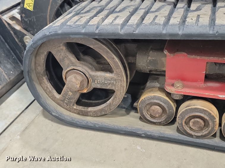 image for item LA9647 2013 Toro Dingo 22324 TX525 compact utility loader