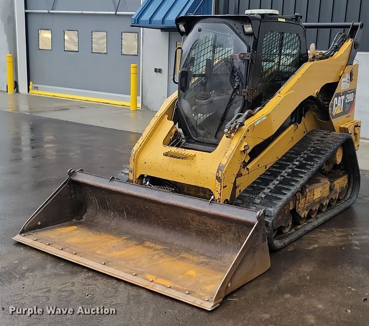 image for item LA9649 2013 Caterpillar 299DXHP tracked skid steer loader