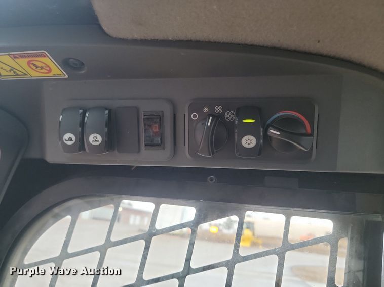 image for item LA9649 2013 Caterpillar 299DXHP tracked skid steer loader