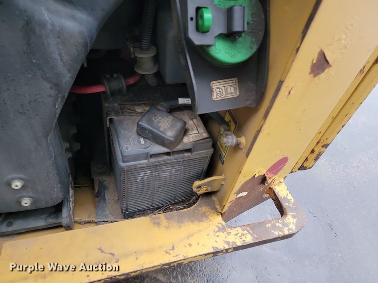 image for item LA9649 2013 Caterpillar 299DXHP tracked skid steer loader