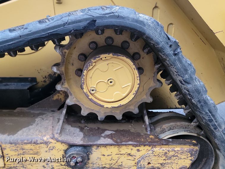 image for item LA9649 2013 Caterpillar 299DXHP tracked skid steer loader