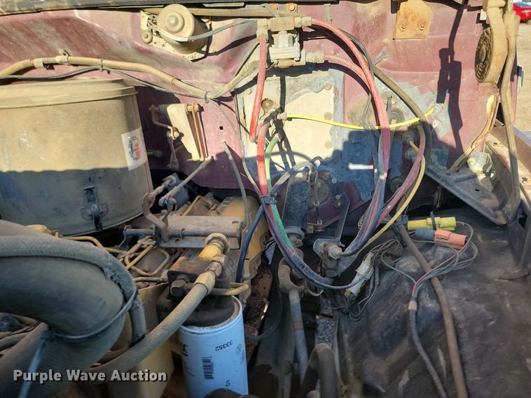 image for item LA9656 1984 Ford  F8000 truck cab and chassis