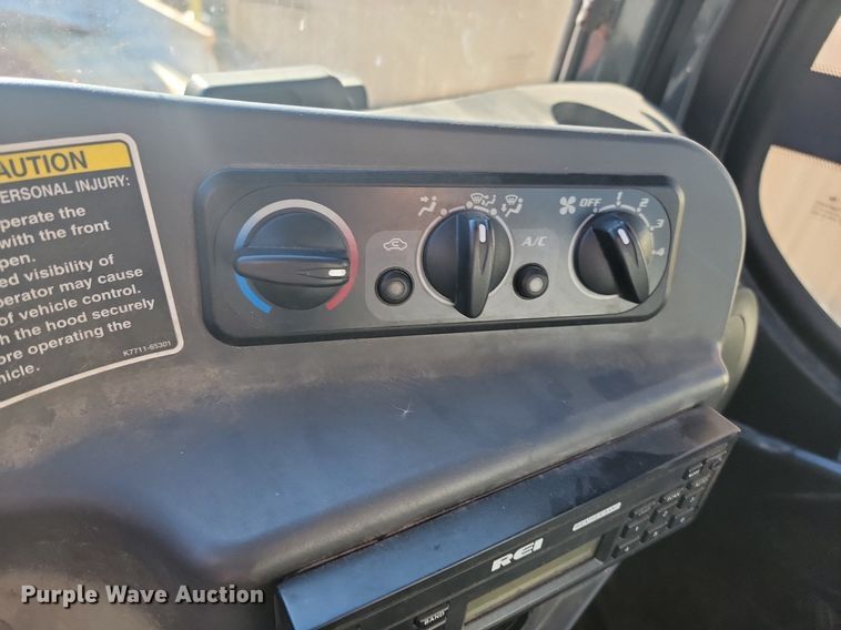 image for item LA9660 2010 Kubota  RTV1100 utility vehicle