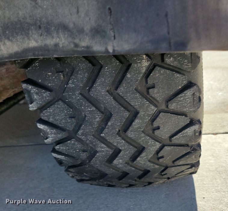 image for item LA9660 2010 Kubota  RTV1100 utility vehicle