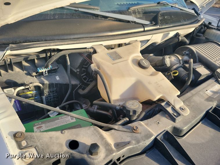 image for item LC9439 2005 Chevrolet Express G3500 box truck