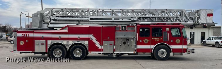 image for item LD9939 1995 E-One fire truck