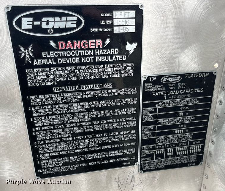 image for item LD9939 1995 E-One fire truck