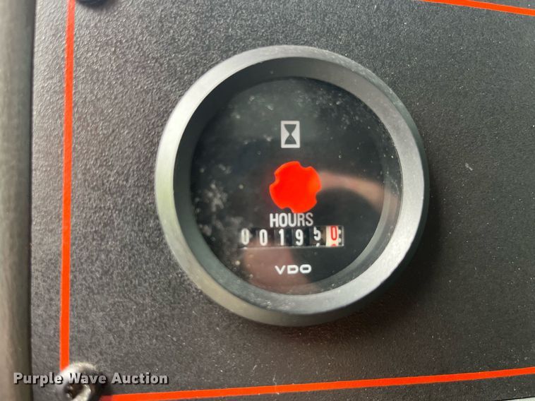 image for item LD9939 1995 E-One fire truck