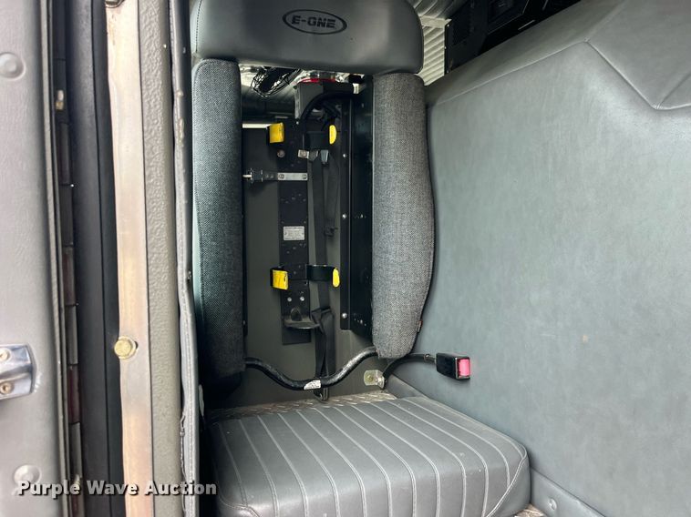 image for item LD9939 1995 E-One fire truck