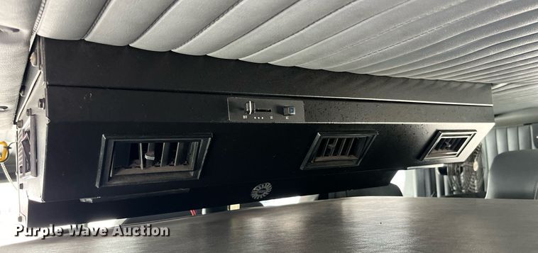 image for item LD9939 1995 E-One fire truck