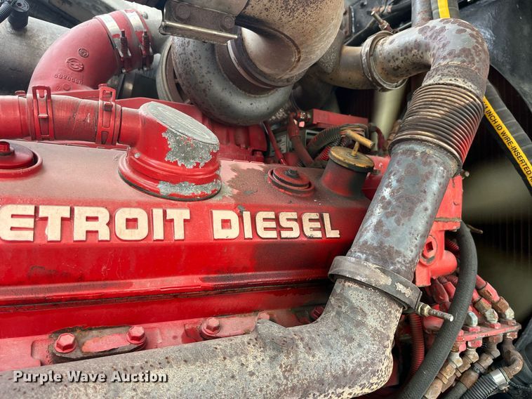 image for item LD9939 1995 E-One fire truck