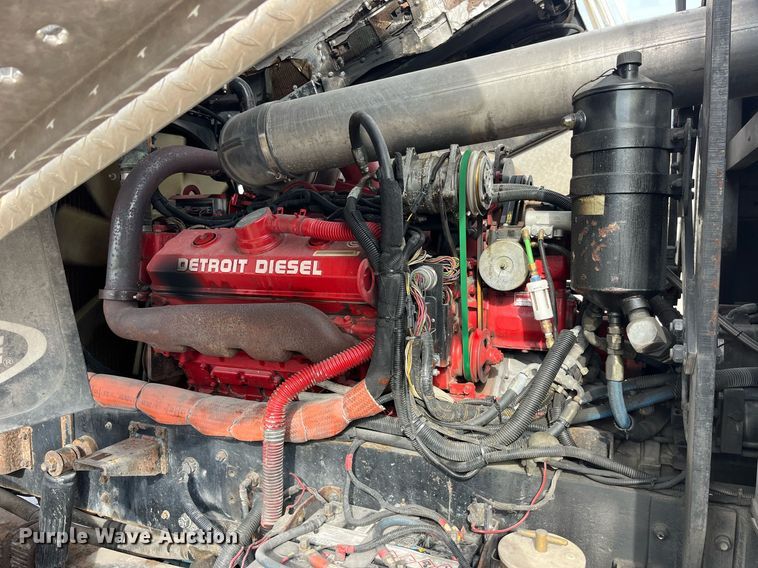 image for item LD9939 1995 E-One fire truck