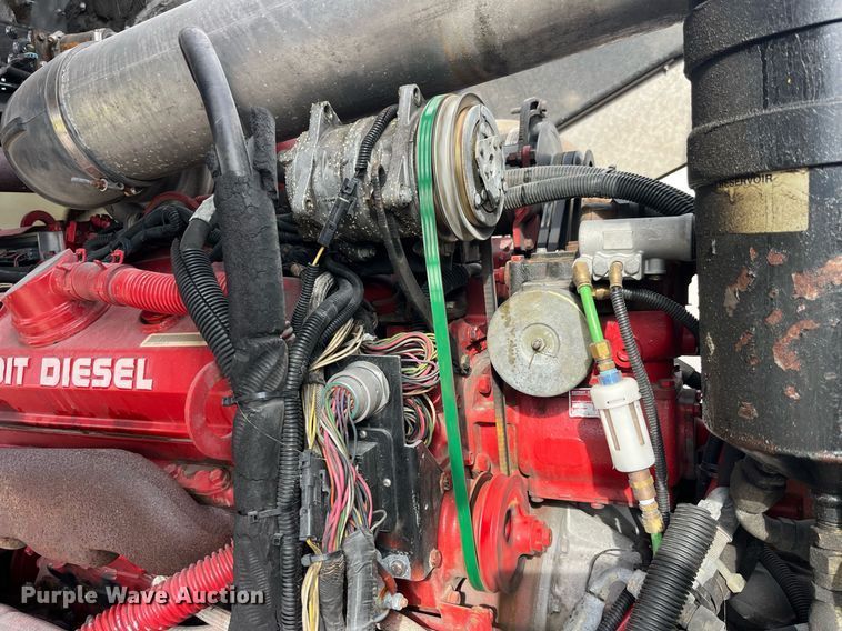 image for item LD9939 1995 E-One fire truck