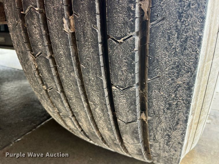 image for item LD9939 1995 E-One fire truck