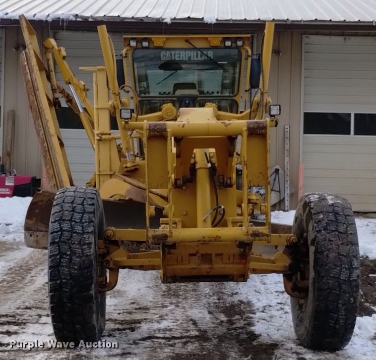 image for item LN9926 2005 Caterpillar 140H VHP motor grader
