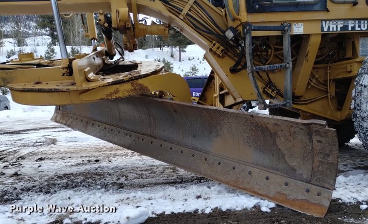 image for item LN9926 2005 Caterpillar 140H VHP motor grader