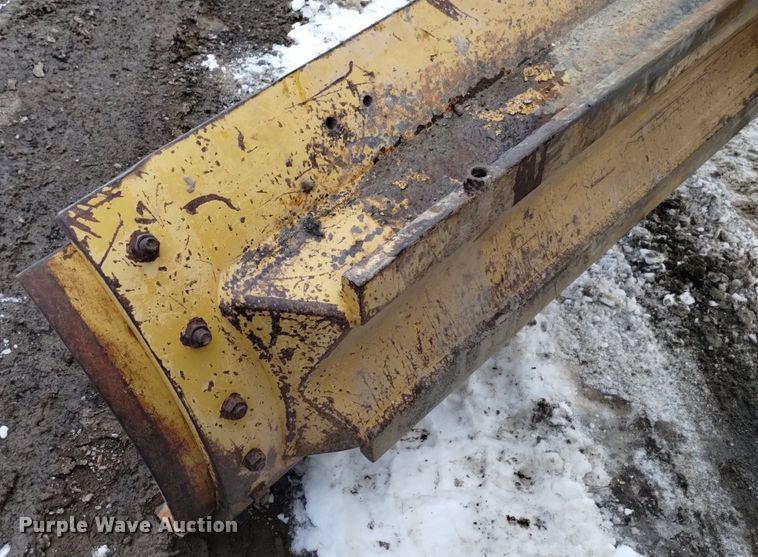 image for item LN9926 2005 Caterpillar 140H VHP motor grader