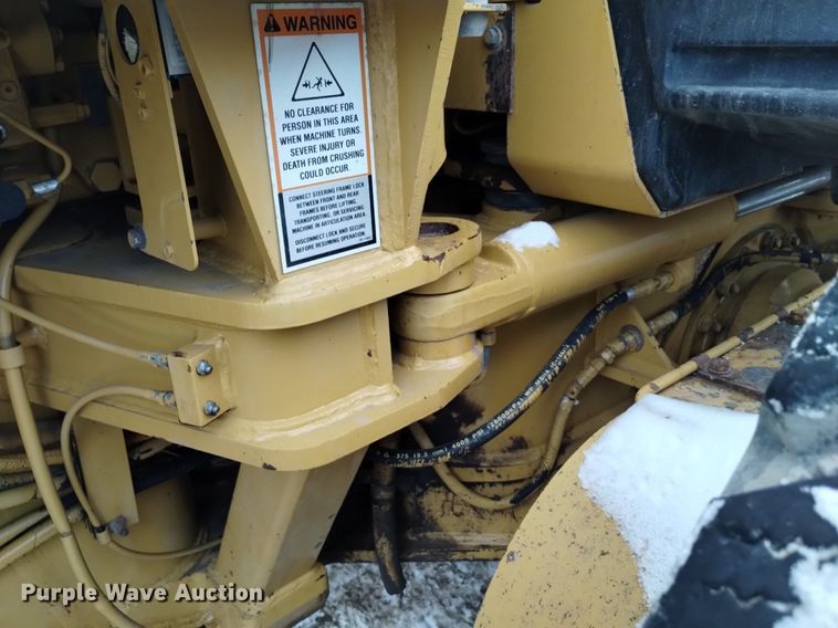 image for item LN9926 2005 Caterpillar 140H VHP motor grader