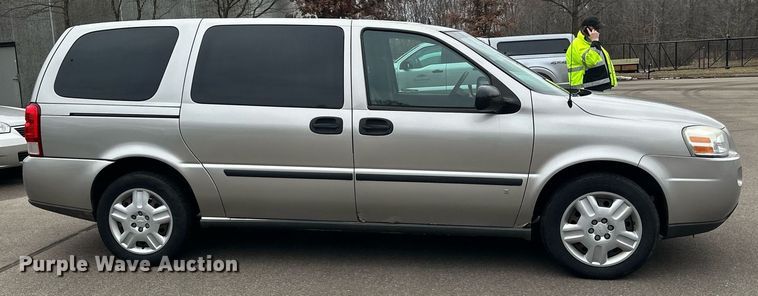 image for item LO9484 2008 Chevrolet  Uplander van
