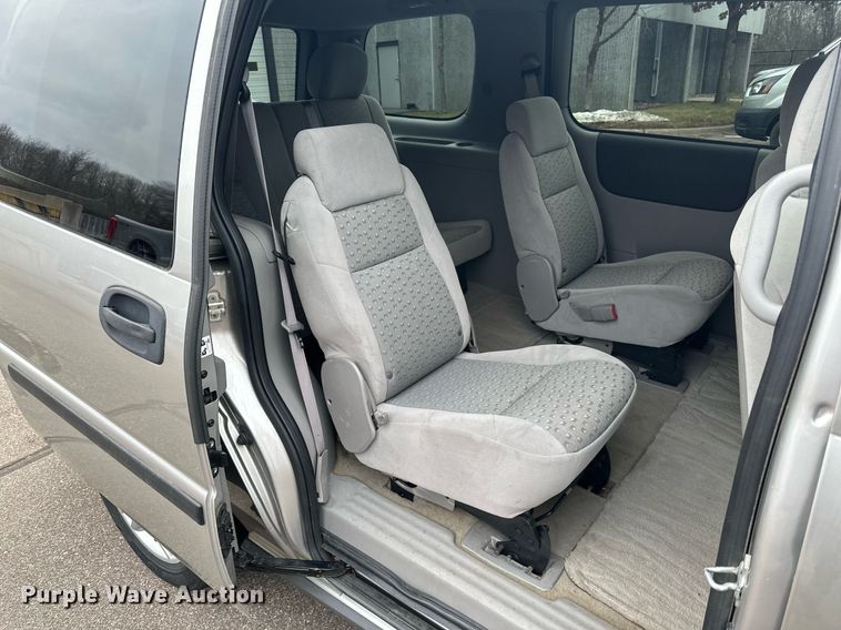 image for item LO9484 2008 Chevrolet  Uplander van