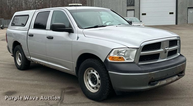 image for item LO9485 2011 Dodge Ram 1500 Crew Cab pickup truck