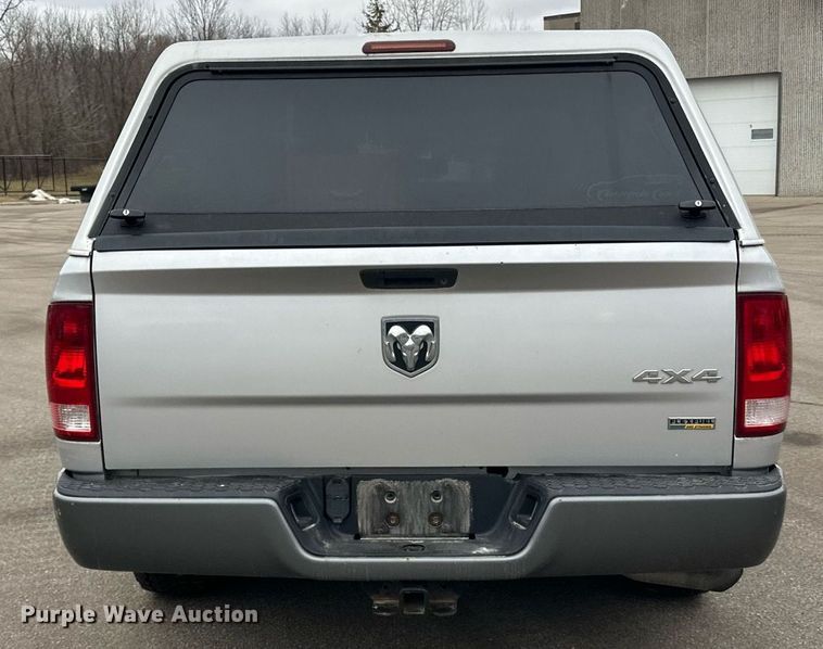 image for item LO9485 2011 Dodge Ram 1500 Crew Cab pickup truck