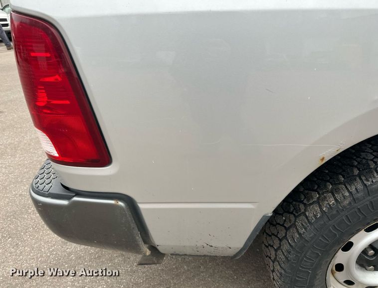 image for item LO9485 2011 Dodge Ram 1500 Crew Cab pickup truck