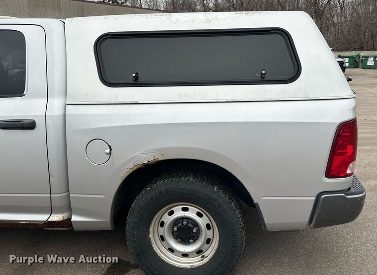 image for item LO9485 2011 Dodge Ram 1500 Crew Cab pickup truck