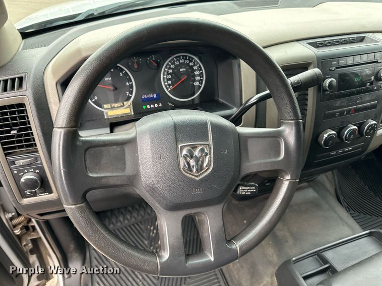 image for item LO9485 2011 Dodge Ram 1500 Crew Cab pickup truck