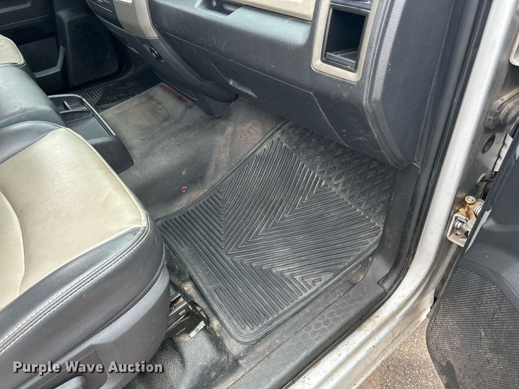 image for item LO9485 2011 Dodge Ram 1500 Crew Cab pickup truck