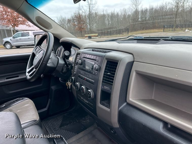 image for item LO9485 2011 Dodge Ram 1500 Crew Cab pickup truck