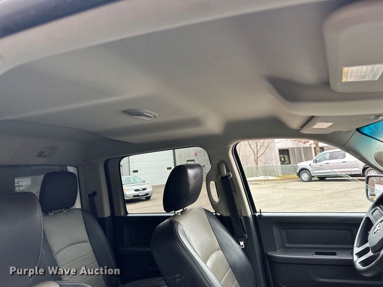 image for item LO9485 2011 Dodge Ram 1500 Crew Cab pickup truck