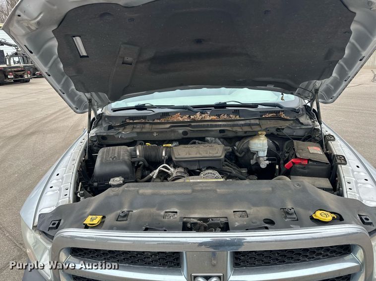 image for item LO9485 2011 Dodge Ram 1500 Crew Cab pickup truck