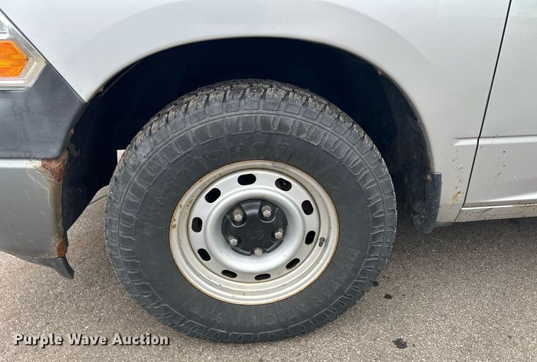 image for item LO9485 2011 Dodge Ram 1500 Crew Cab pickup truck