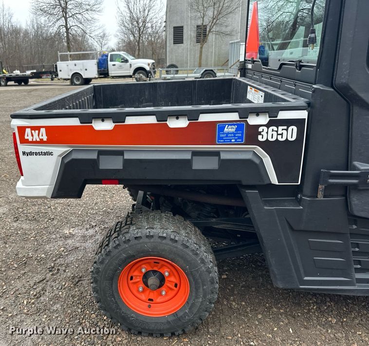 image for item LO9487 2016 Bobcat Toolcat 3650 utility vehicle
