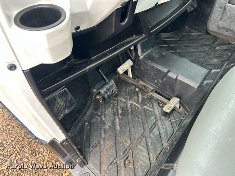 image for item LO9487 2016 Bobcat Toolcat 3650 utility vehicle