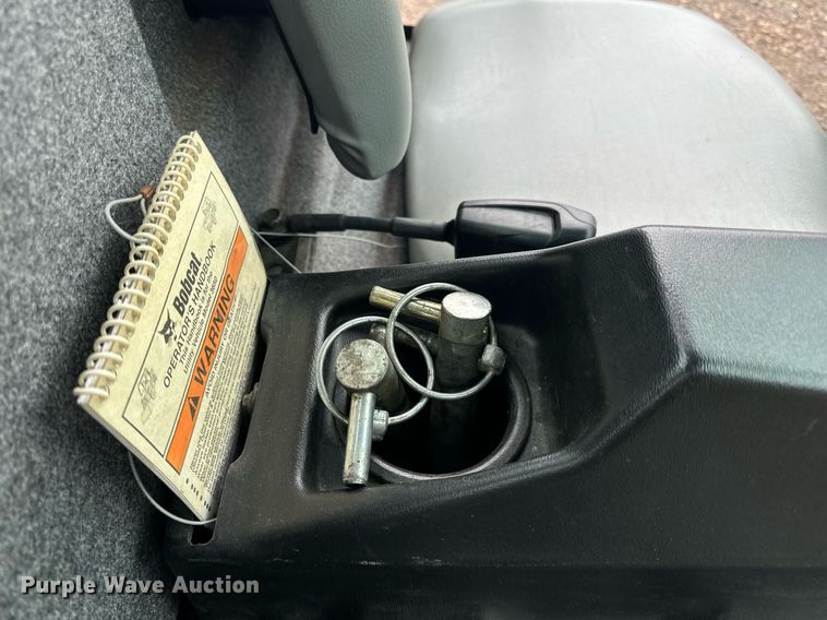 image for item LO9487 2016 Bobcat Toolcat 3650 utility vehicle