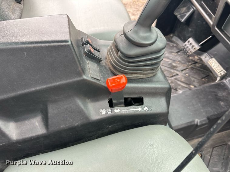 image for item LO9487 2016 Bobcat Toolcat 3650 utility vehicle