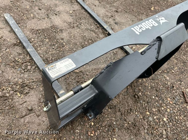 image for item LO9487 2016 Bobcat Toolcat 3650 utility vehicle