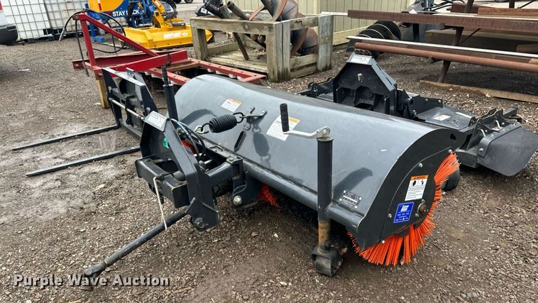 image for item LO9487 2016 Bobcat Toolcat 3650 utility vehicle