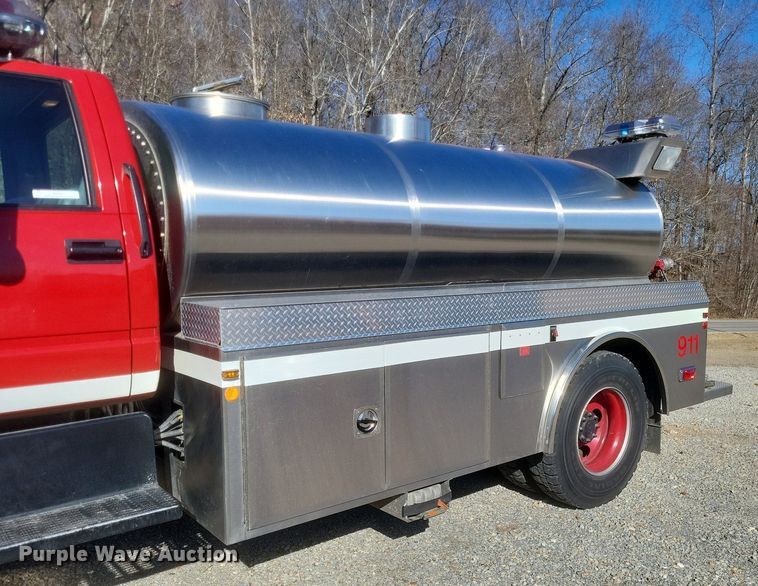 image for item MI9935 1999 Chevrolet C8500 tanker fire truck