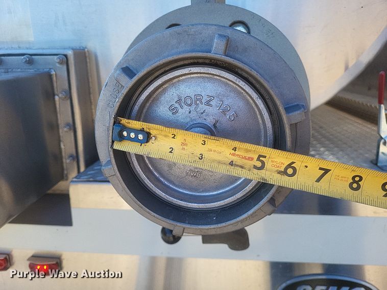 image for item MI9935 1999 Chevrolet C8500 tanker fire truck