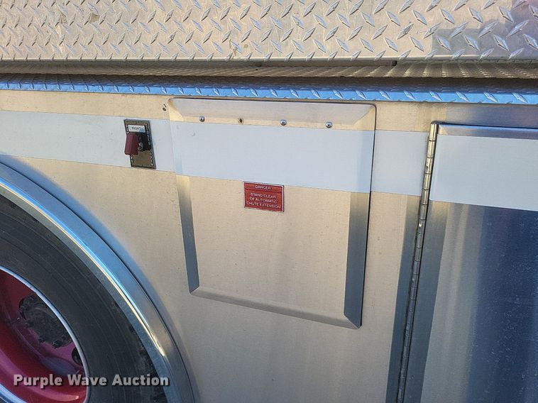 image for item MI9935 1999 Chevrolet C8500 tanker fire truck