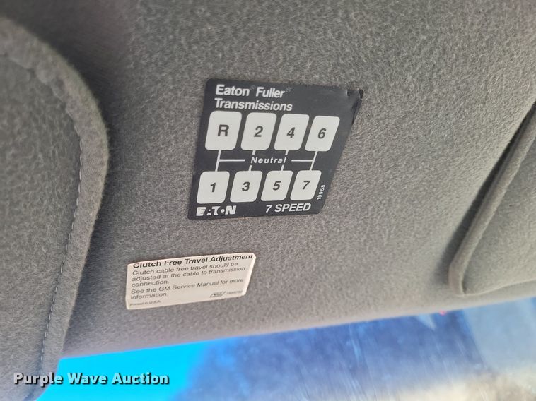 image for item MI9935 1999 Chevrolet C8500 tanker fire truck