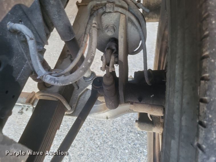 image for item MI9935 1999 Chevrolet C8500 tanker fire truck