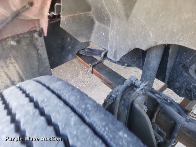 image for item MI9935 1999 Chevrolet C8500 tanker fire truck